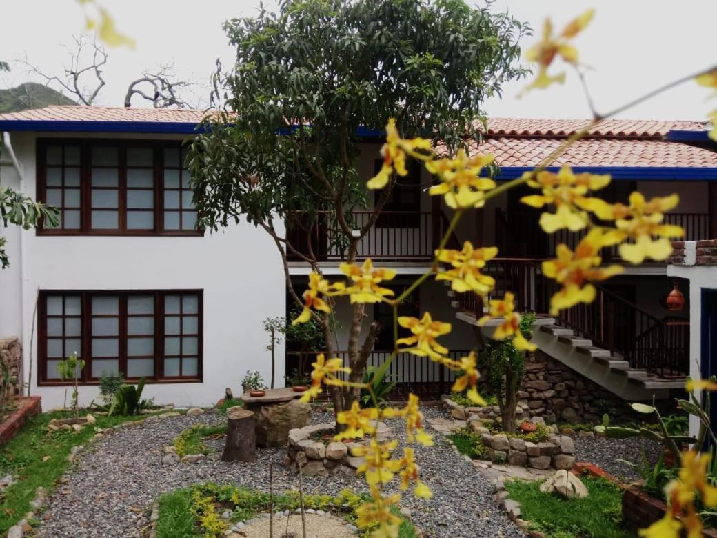 Casa Rayma Hotel Contratacion Kültér fotó
